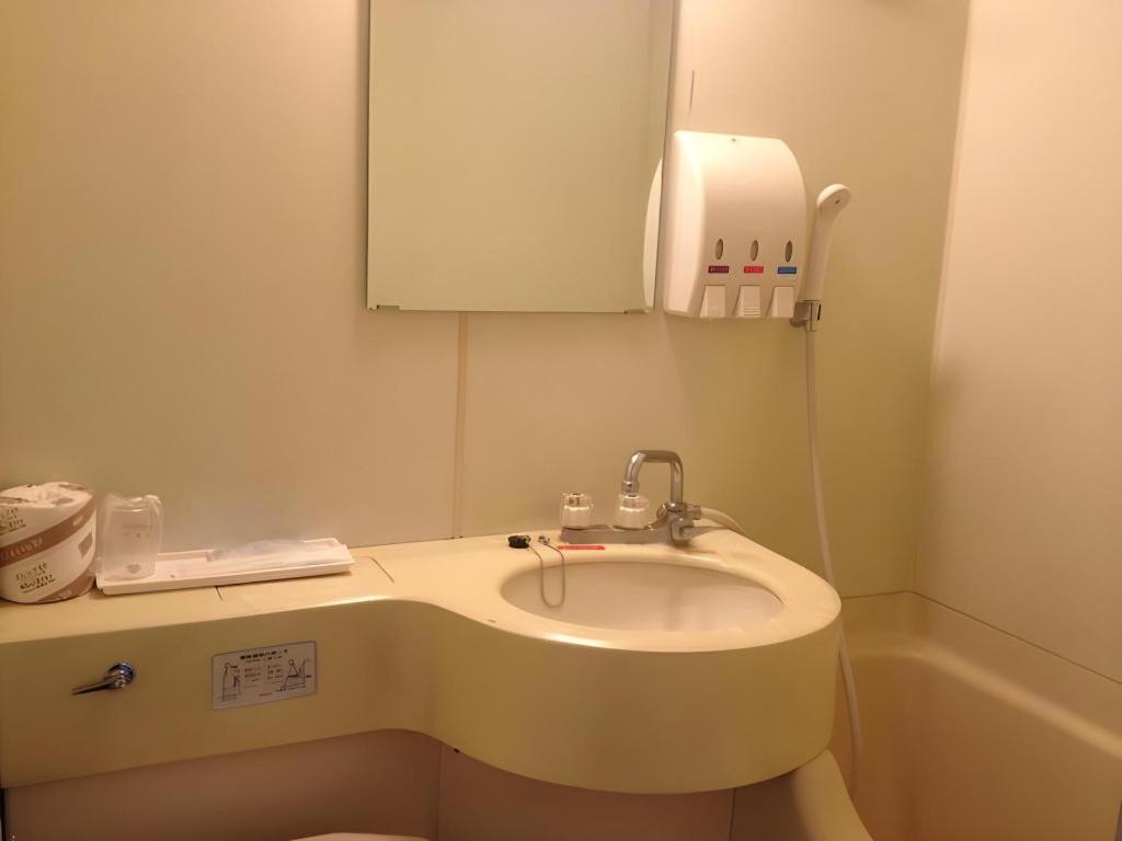 Marroad Inn Tokyo Футю Экстерьер фото