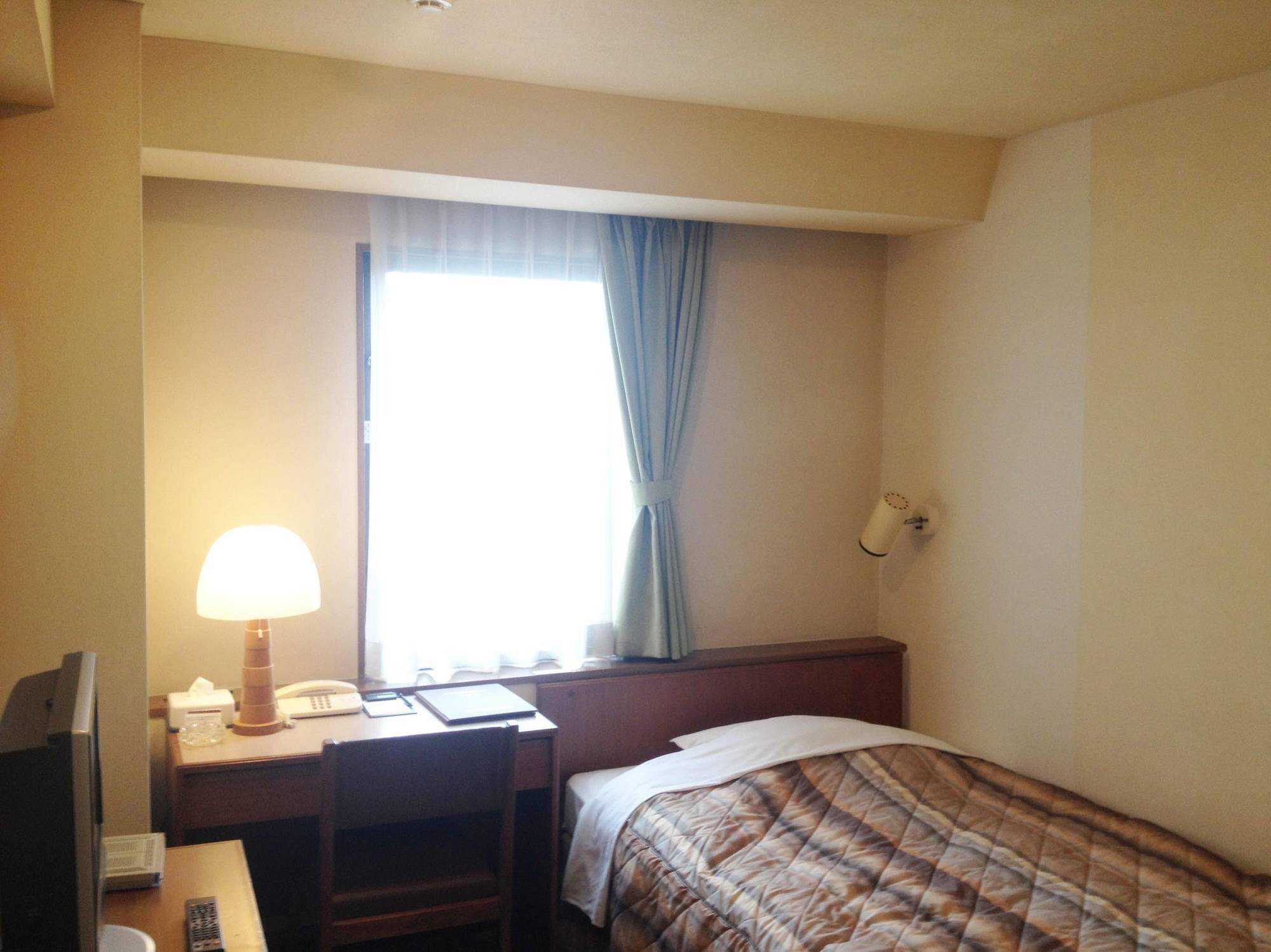 Marroad Inn Tokyo Футю Экстерьер фото